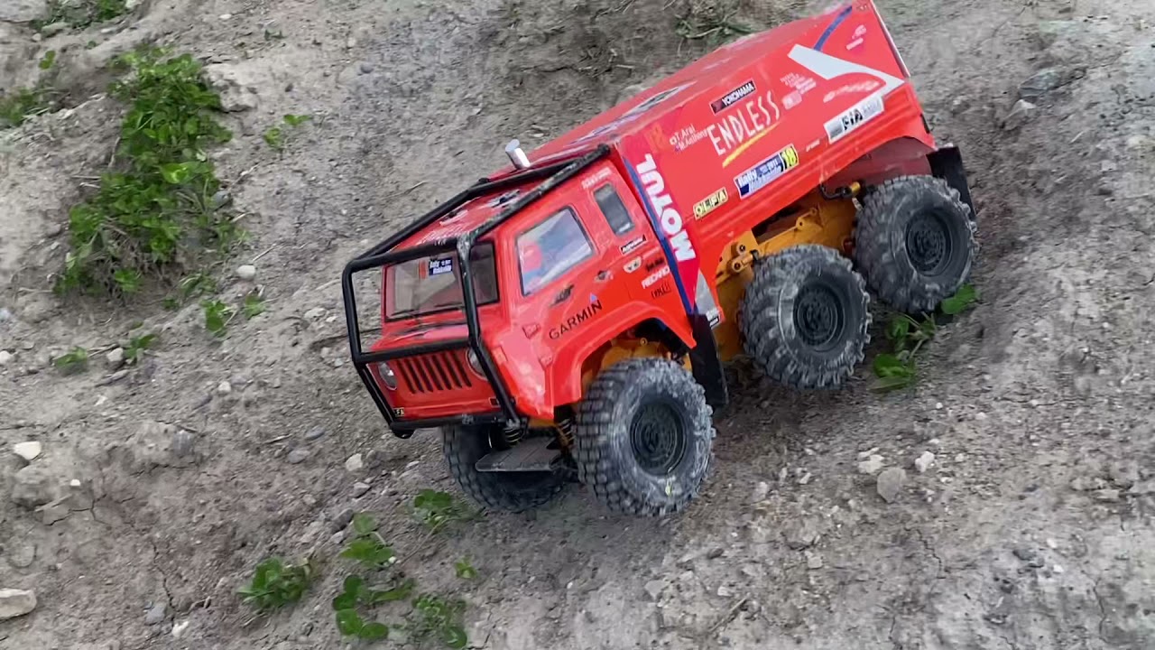 TAMIYA G6-01 6x6 COMICAL DAKAR