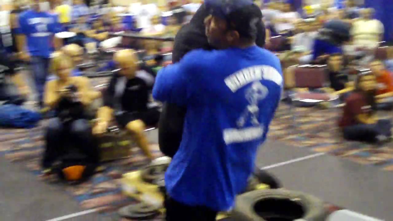 new jerseys strongest man 2009...1st place 265lb heavyweight