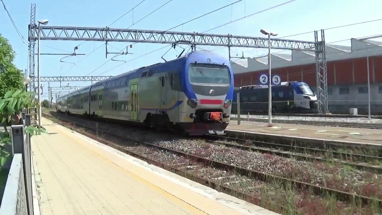 Una breve raccolta di movimento, alla stazione di Savigliano - Parte: 2 / 2