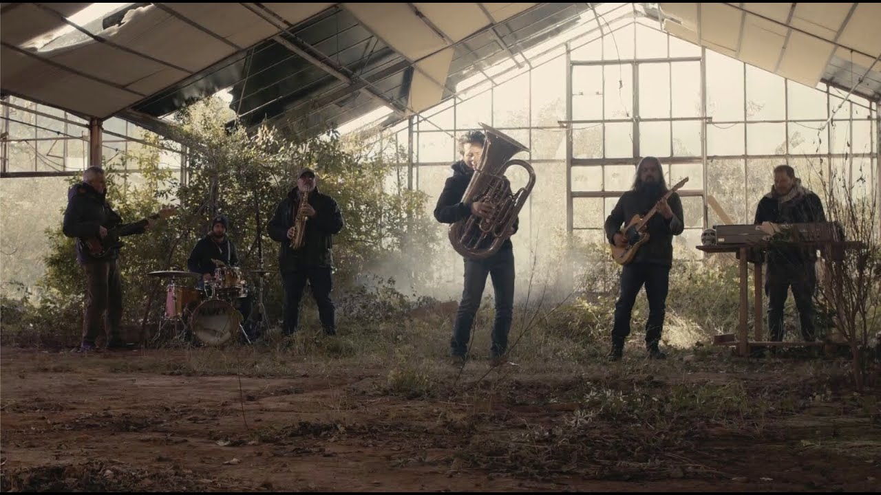 Thomas Leleu - OUTSIDER (Official Music Video)