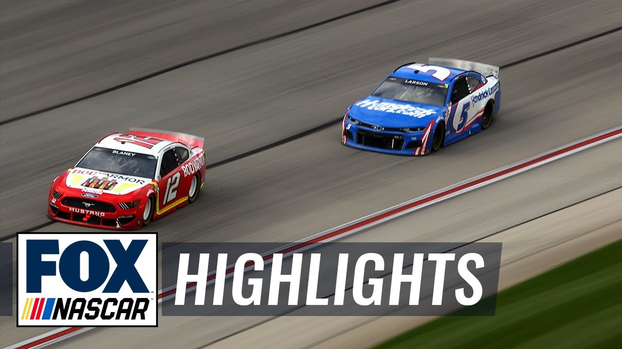 FINAL LAPS: Ryan Blaney overtakes Kyle Larson for the victory in Atlanta | NASCAR ON FOX HIGHLIGHTS