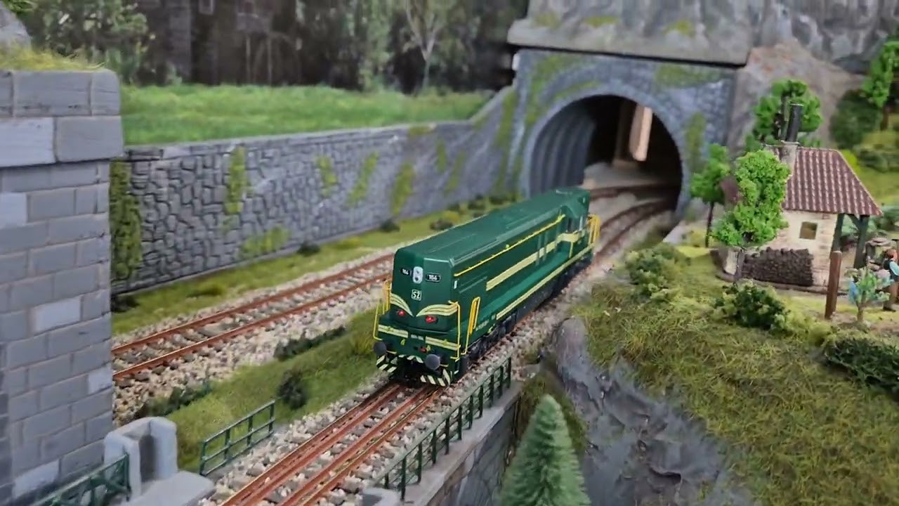 3D printed locomotive SŽ661-164 Kennedy