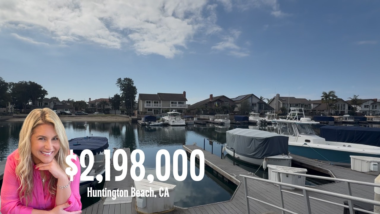 Huntington Harbour SeaGate Waterfront Condo | $2,198,000 | 4 Bed / 3 Bath Tour