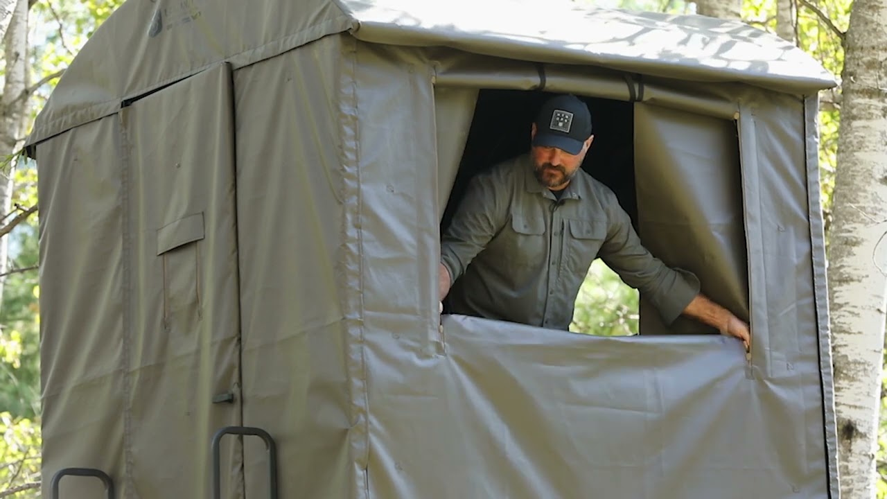 Bolderton 10' Tower with Hunting Blind by Landmark