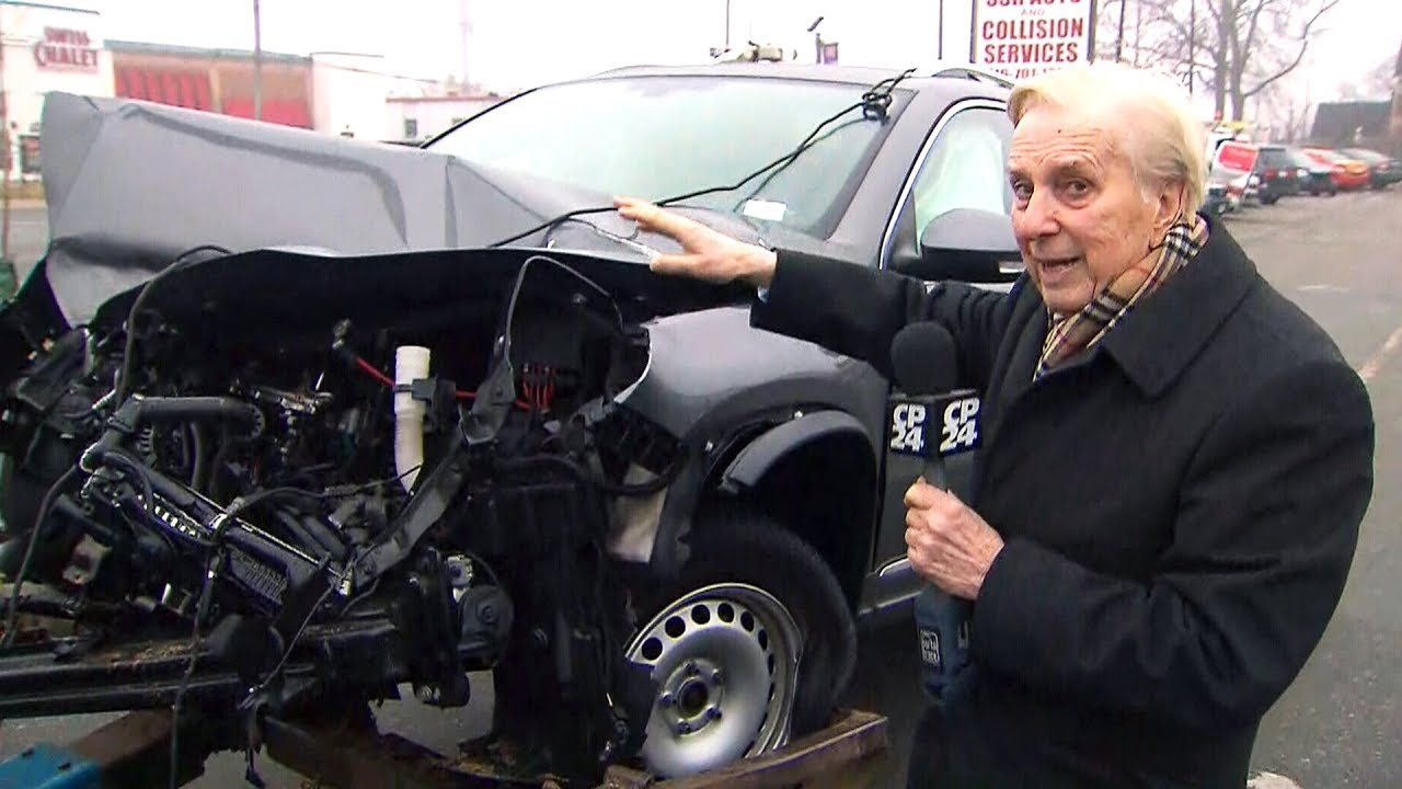 Lloyd Robertson on being crashed into on the DVP
