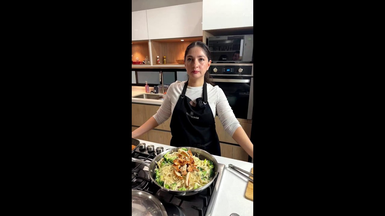 Pollo cremoso con brócoli
