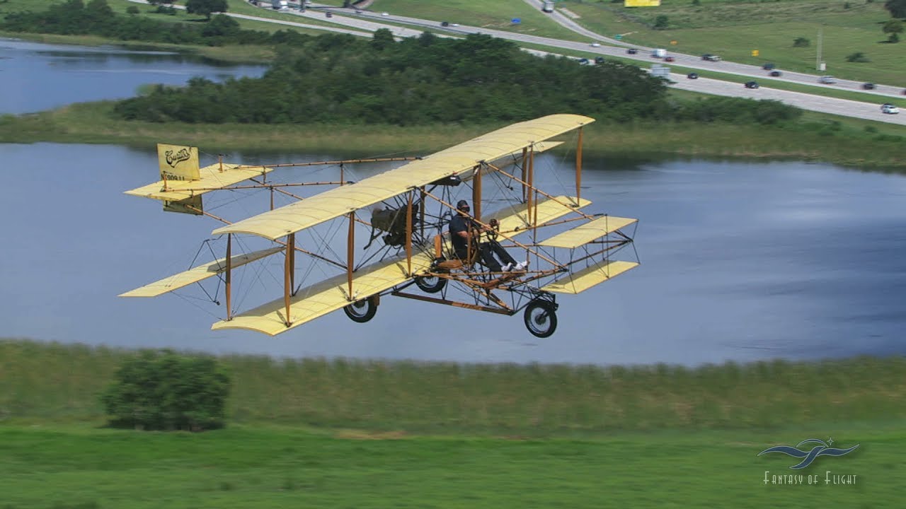 CURTISS PUSHER FLIGHT - Air-to-Air Footage