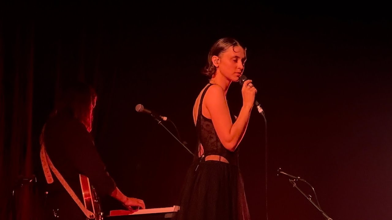 Pomme - Jardin - Live at Ziggo Dome Amsterdam 01-05-2025 4K
