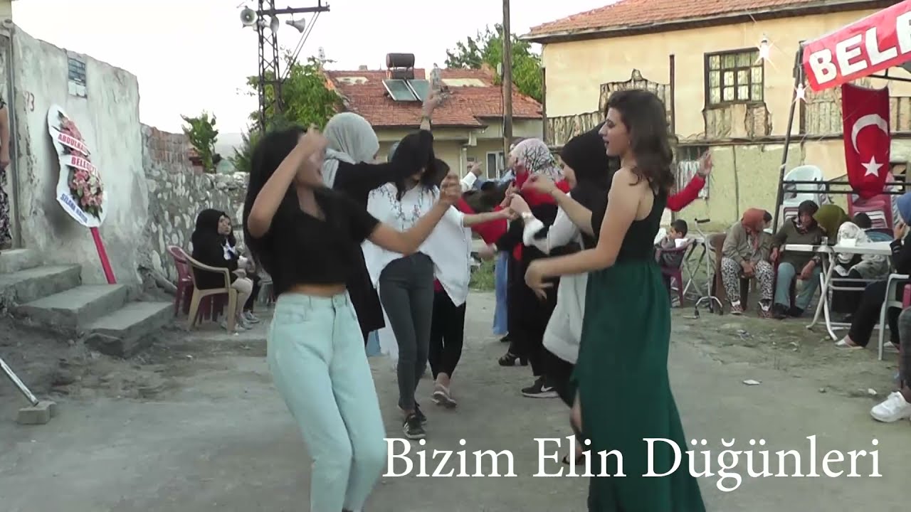 BİZİM ELİN DÜĞÜNLERİ ÇORUM SUNGURLU MÜKEMMEL BİR DÜĞÜN OYUN HALAY HAVALARI-4