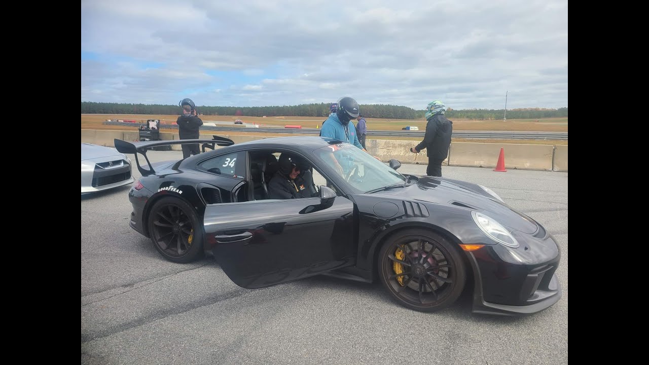 Driving a Porsche 911 GT3 RS at the NCCAR