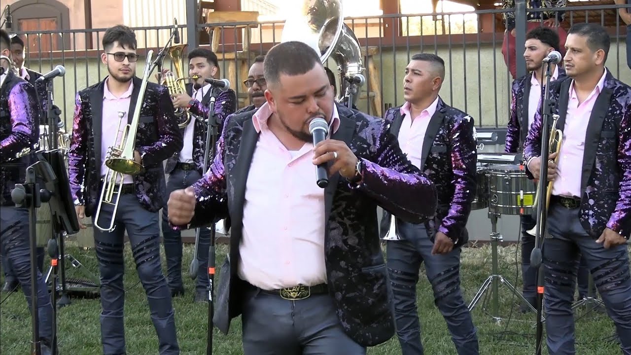 La Cosecha - Banda Clave TX (En Vivo)