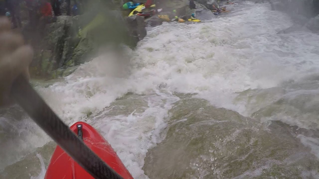 Kayak [ agout ] (rassemblement)  | II - III - IV  (V)