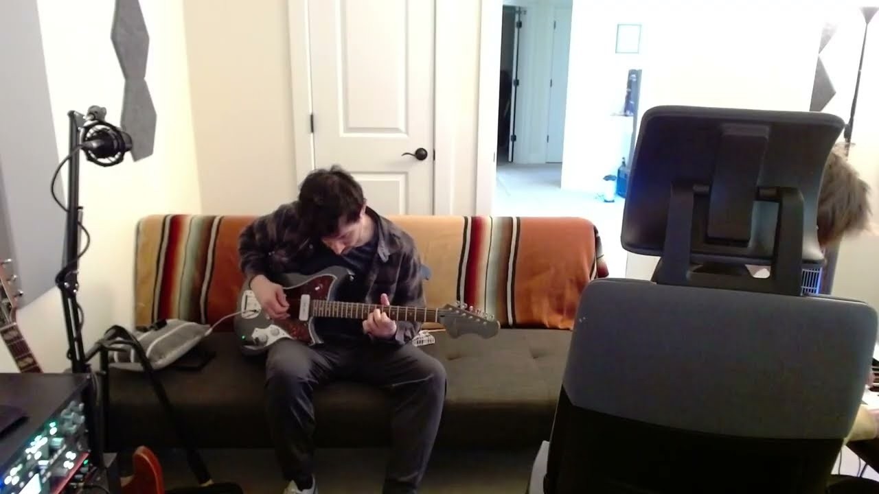 Neo-Soul/Lofi Jazz jam (guitar & piano improv)