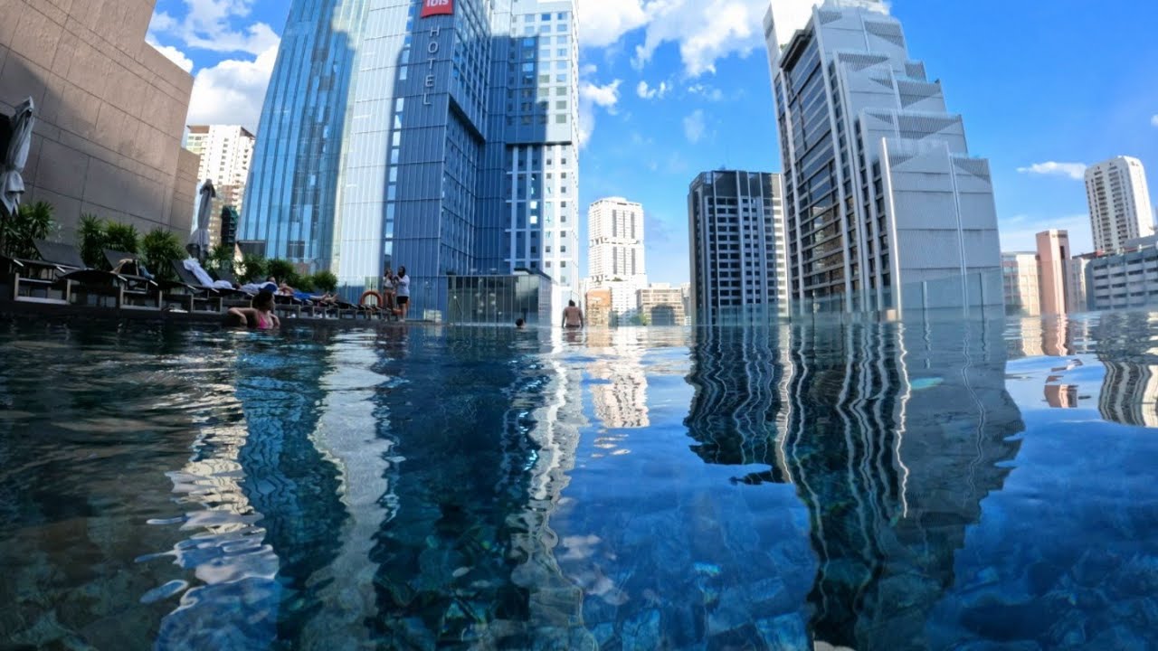 SKYVIEW Hotel Bangkok / Amazing Luxury hotel in Thailand. Ultra Prestigious EM district.