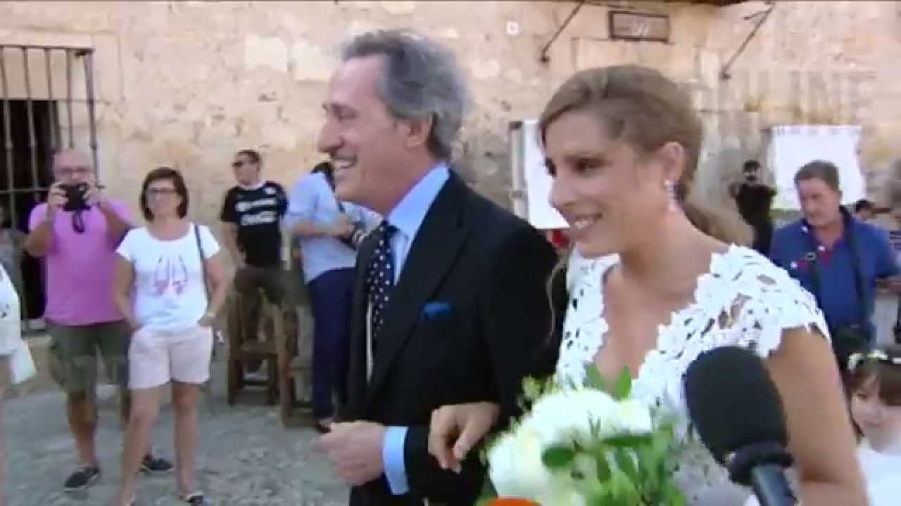 Nieves Álvarez reaparece junto a su marido, Marco Severini en la boda de la hija de Roberto Torreta