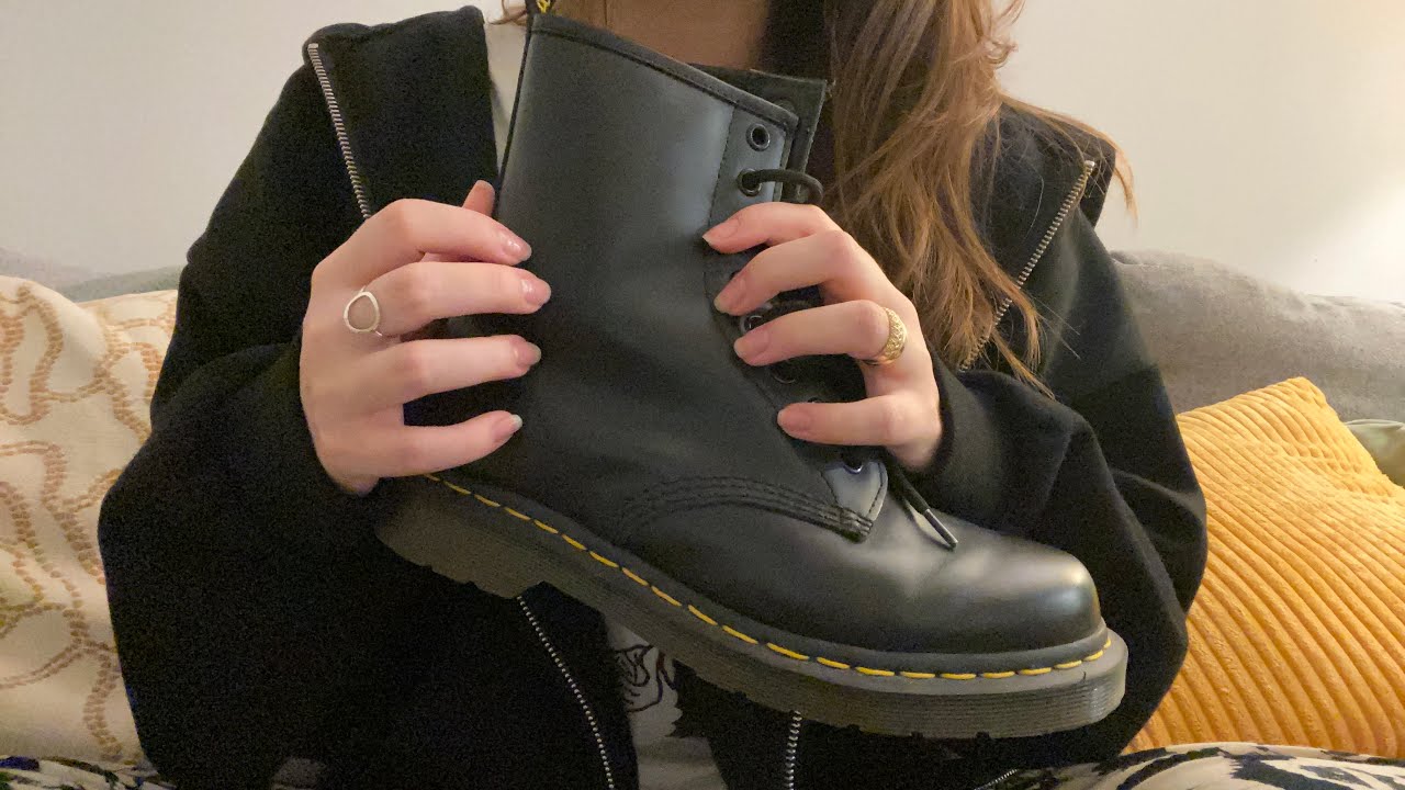lofi ASMR with shoes 👟 (tapping & scratching)