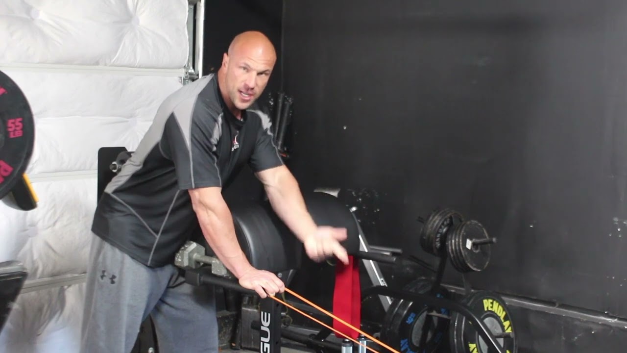 3 Unique Curl Variations for Bigger, Stronger Arms