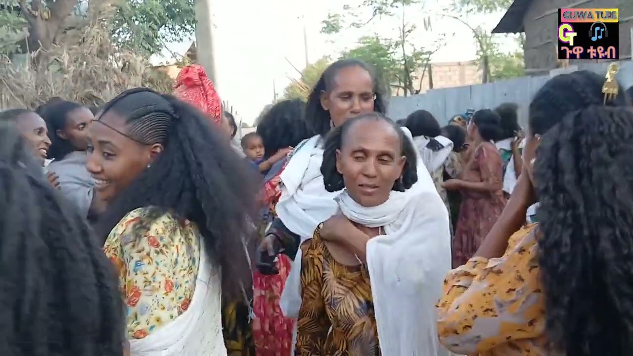 ካብ ስደት ተመሊሶም ባህሉ ዝሓለወ ዝገርም መርዓ ዘሕለፉ ''እንኳዕ ደስ በለኩም'' 29-8-2017 An amazing weeding after immigration