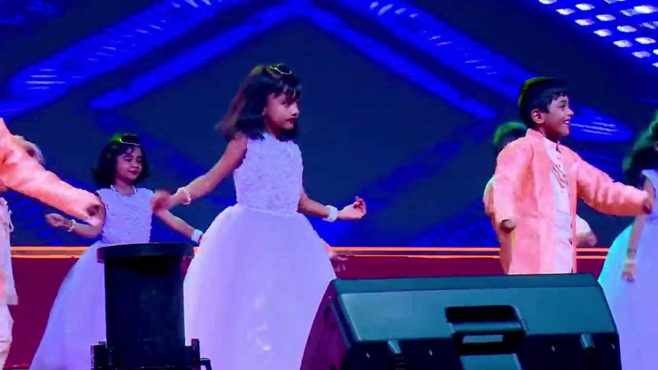 Let’s Dance Chotu Motu | UKG Kids Dance Performance | Annual Day 2025