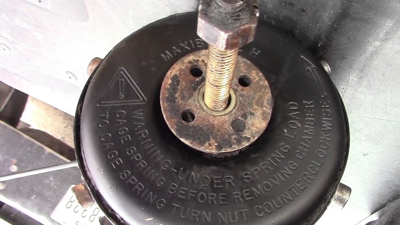 How to change rear Brakes With Lucas Girling System on F800