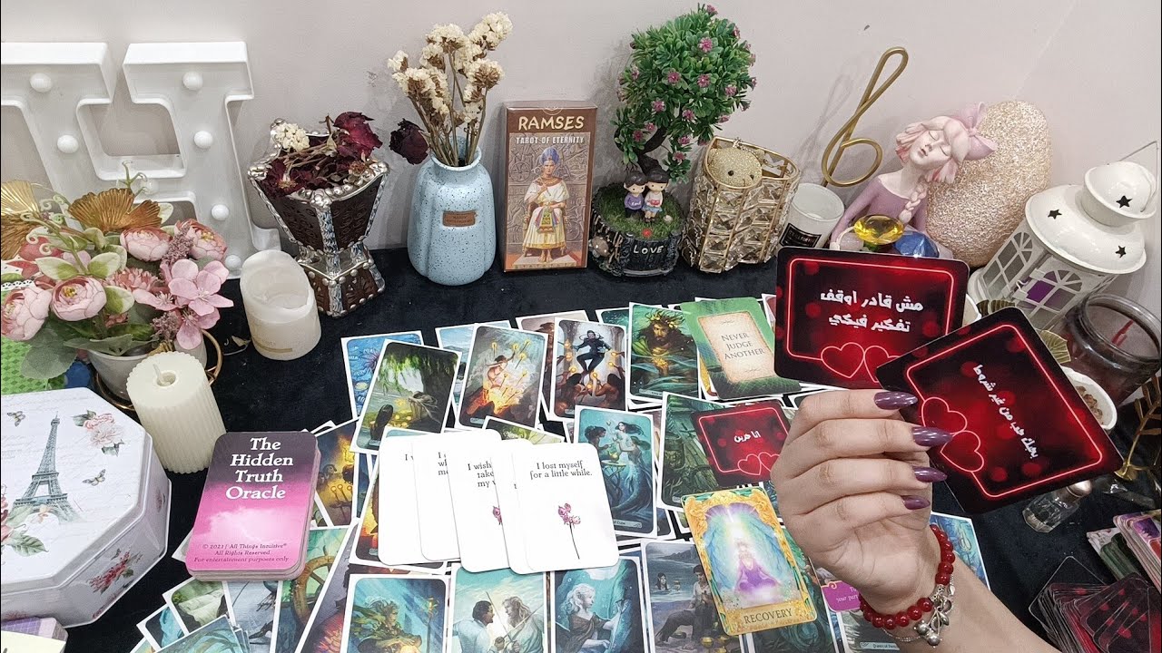 أكثر رسائل غريبة هتسمعها منه🤔يحترق قلبه لاخفاءها🔥يحبك بصدق🥰اسمع ما لا يجرؤ على قوله💌ضعيف تجاهك😘بحرفه