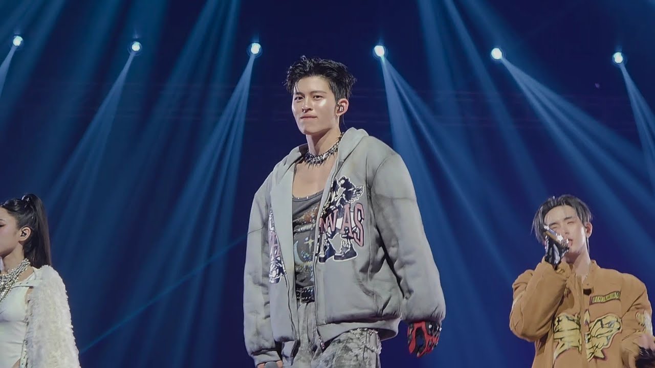 [FANCAM] 260215 POND NARAVIT (Performance Part) @ RISER CONCERT : THE FIRST RISE DAY3