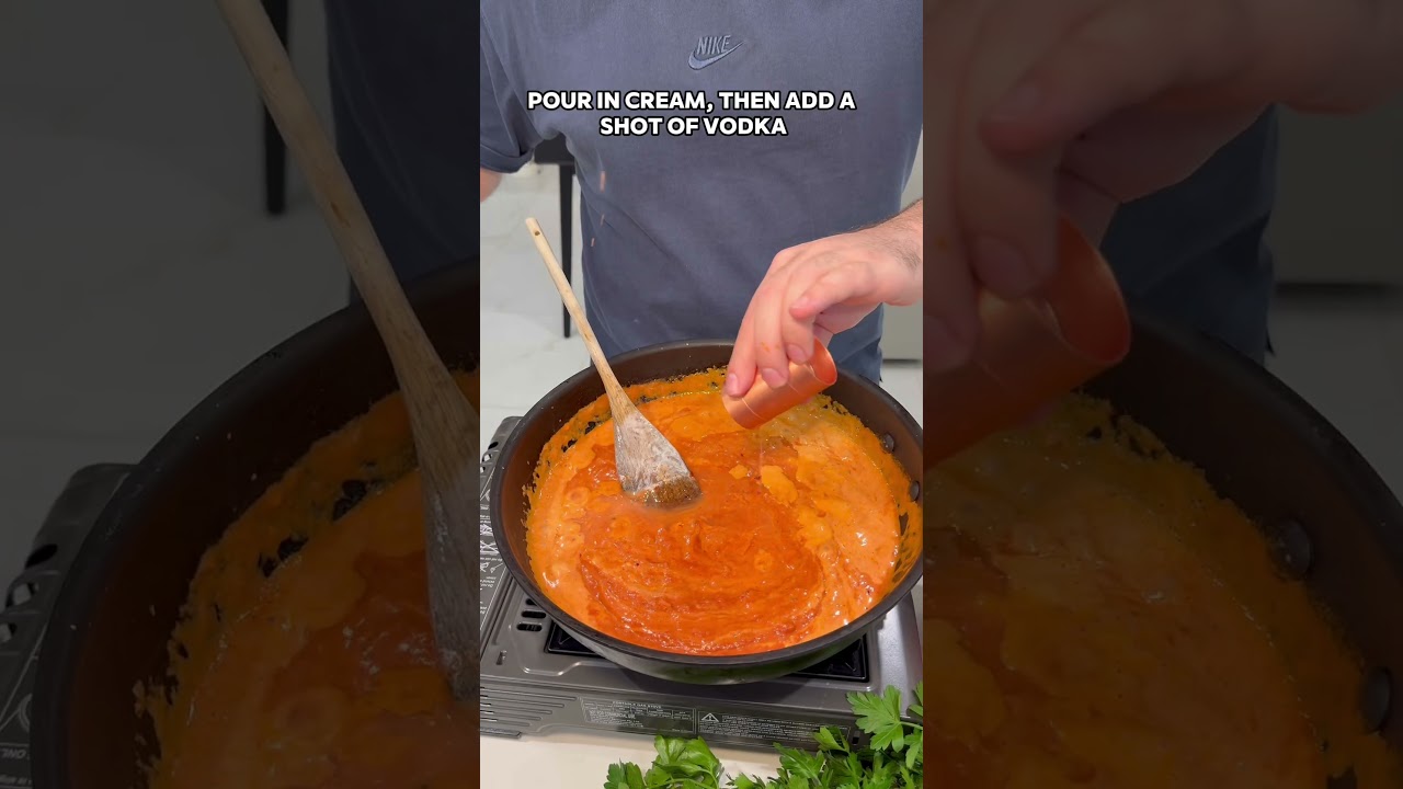 THE BEST Penne alla Vodka recipe —and it’s so easy to make!