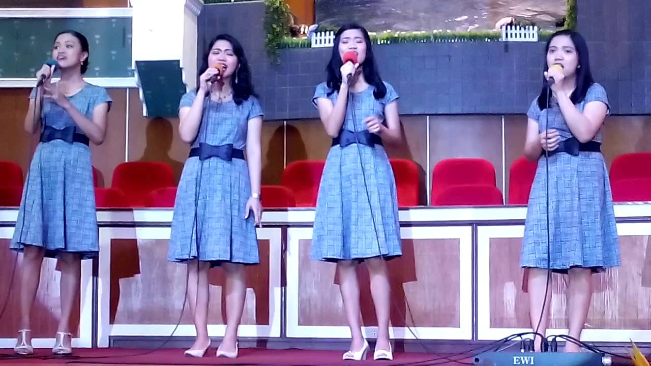 That Very Moment - Escrupolo Sisters