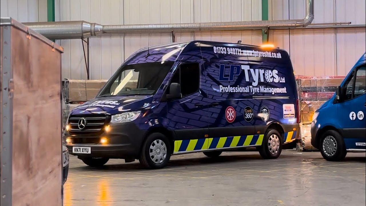 *FIRST* Commercial Mobile Tyre Van Install Complete