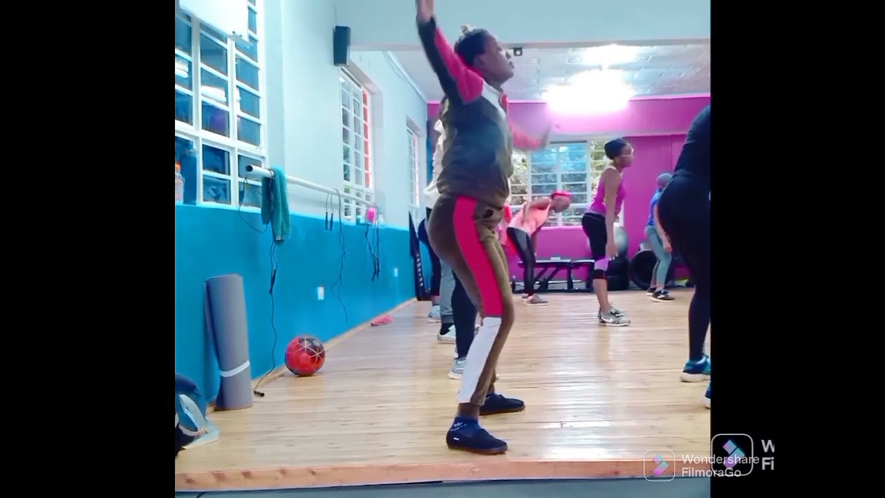 Weekend Eve' sweat express. Paul's Tropical Fitness.