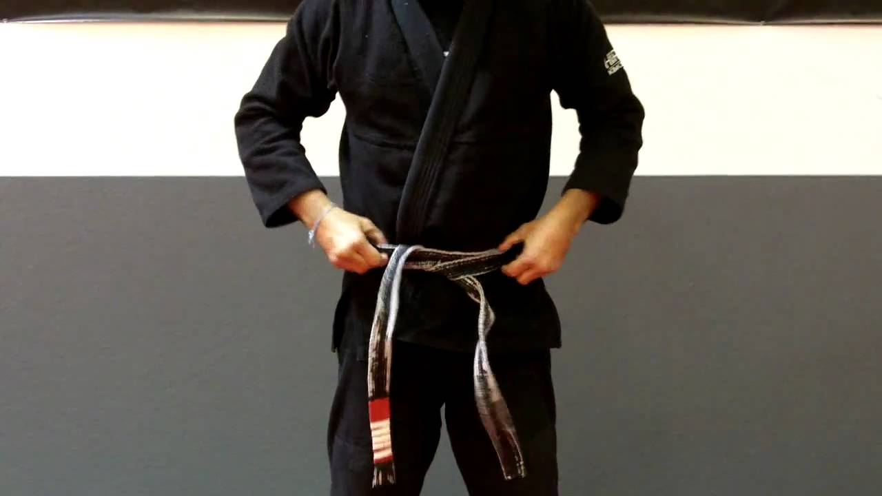 How to tie a Jiu Jitsu belt