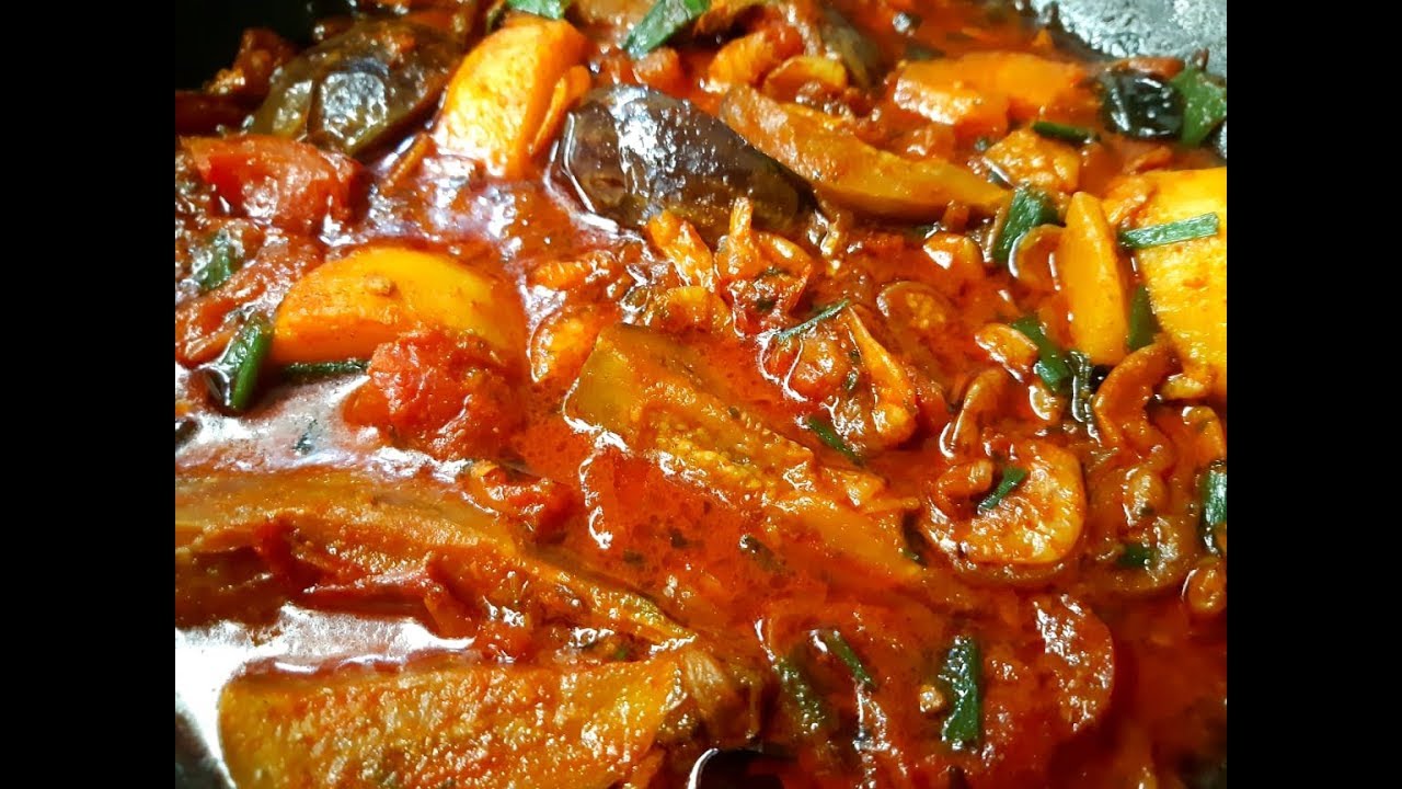 Sukat Baingan Alu Recipe l Dry Prawns Brinjal Potato Curry