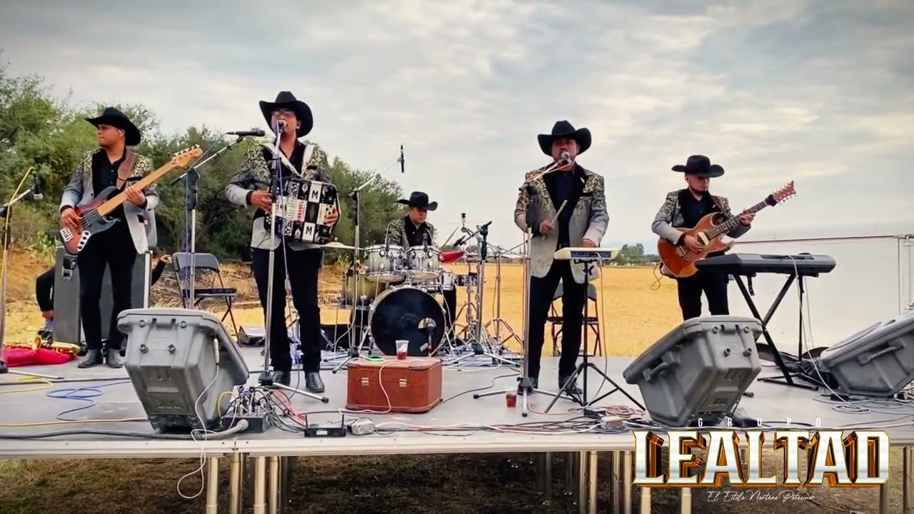 Coritos cristianos - grupo lealtad en vivo - música norteña cristiana