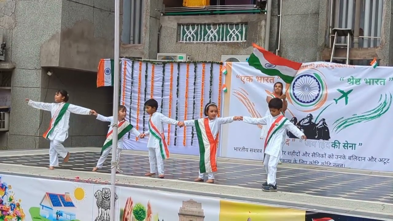 Riaan & Friends Dance on “Nanna Munna Rahi Hoon” 🇮🇳 | Independence Day 2025 Celebration