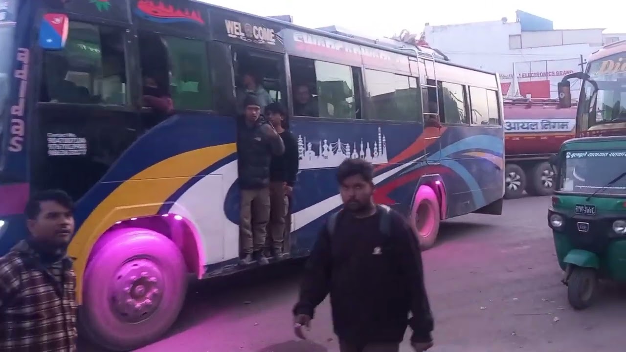 Dai ko mama maiju bhet ghat @ bus stop before them going to Australia- Jan 2026