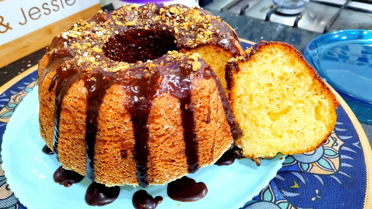 مطبخ ام وليد / موسكوتشو الحليب الساخن ، خفيفة و متتفتتش و طالعة ماشاءالله بدون خلاط و البنة 😋.