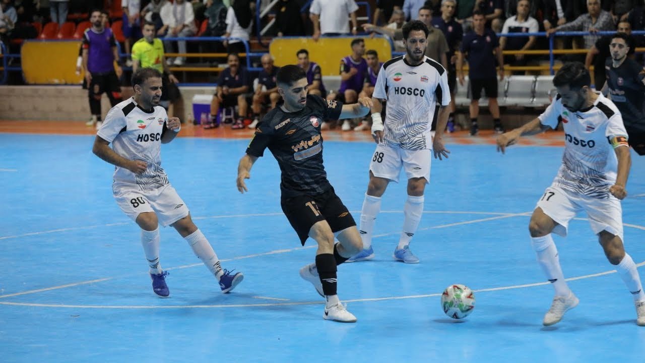Giti Pasand 4 - Foolad Hormozgan 2 Iranian Futsal Super League 2025-2026 (گیتی پسند و فولاد هرمزگان)