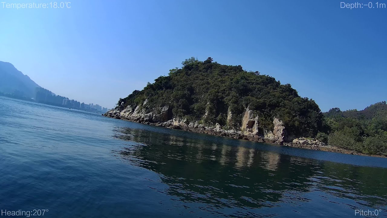 Gladius mini船灣淡水湖碼頭樓梯左邊海底