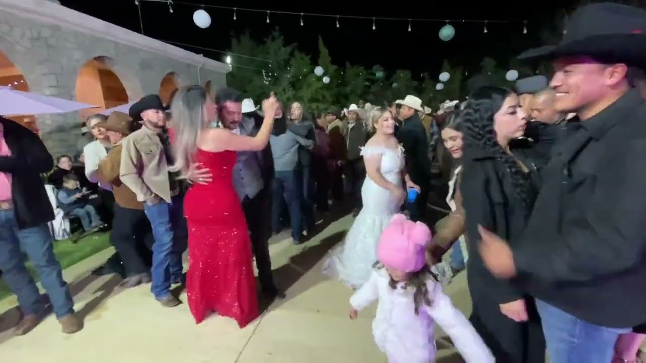 Una bonita boda de Cesar y Vanessa con El Nono 