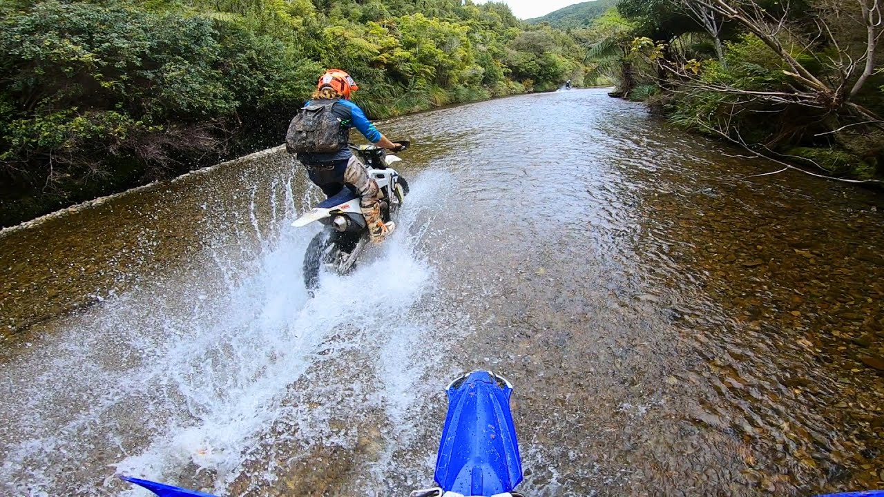Riding with Skilled NZ Hard Enduro Riders