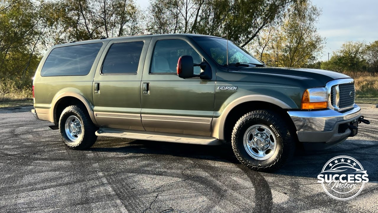 2001 Ford Excursion Limited 7.3L Powerstroke Diesel 2wd - 1 owner, low miles & no rust**Very CLEAN**