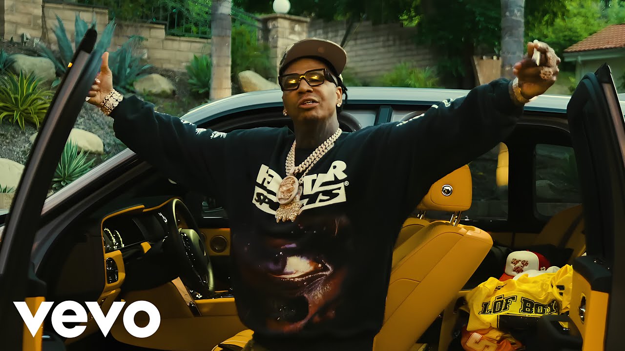 Moneybagg Yo ft. Pooh Shiesty - Choppas Up [Music Video]