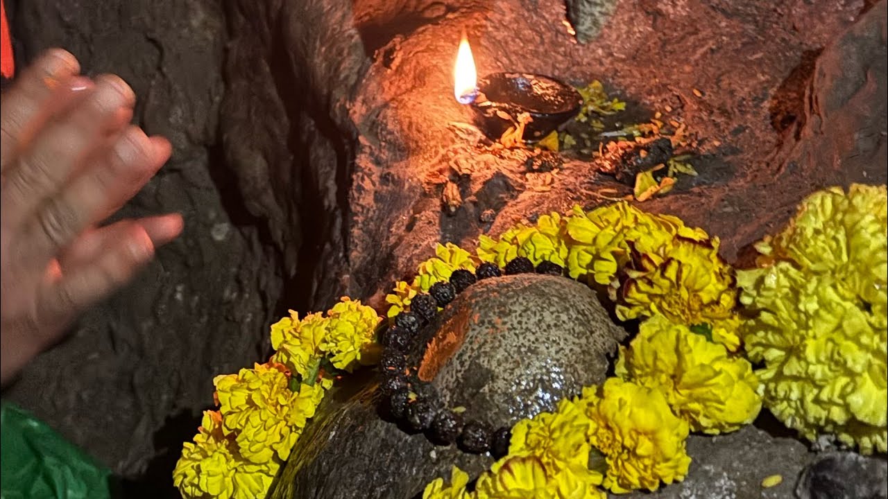 Shiv ling Nandi Parvati maha Dev aasan guffa 