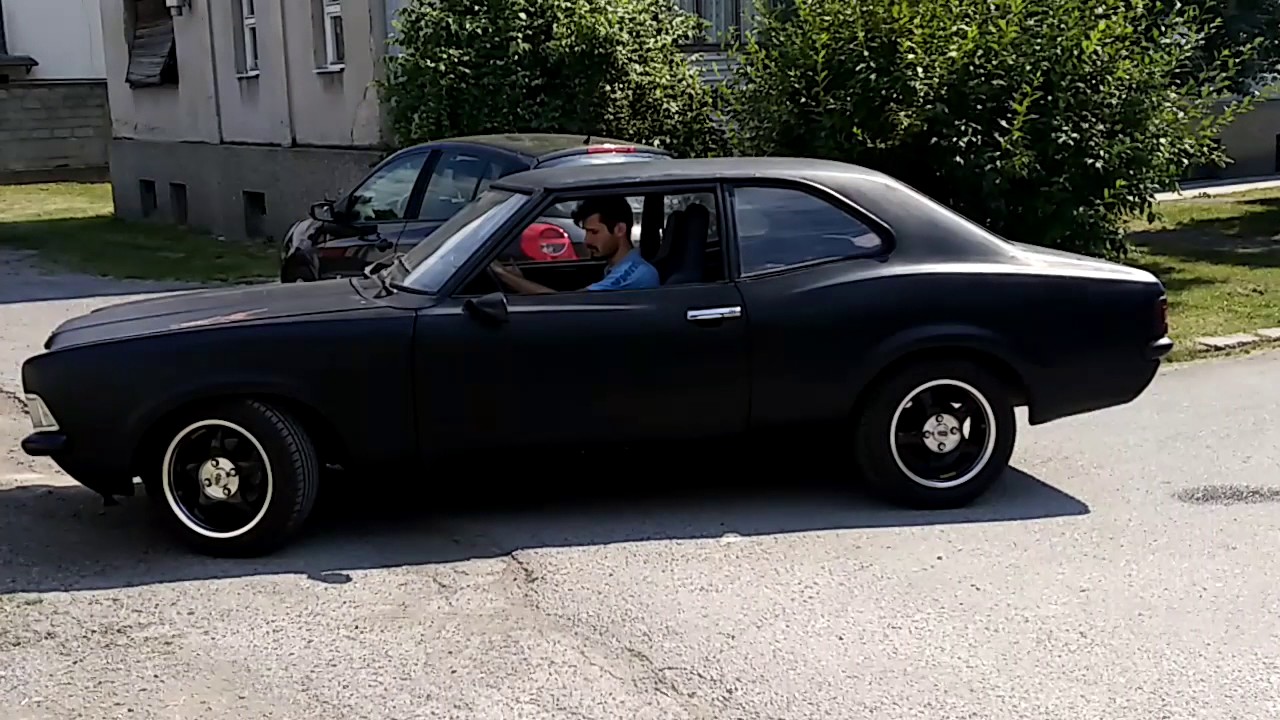 Ford Cortina MK3 (1971, 2-door saloon)