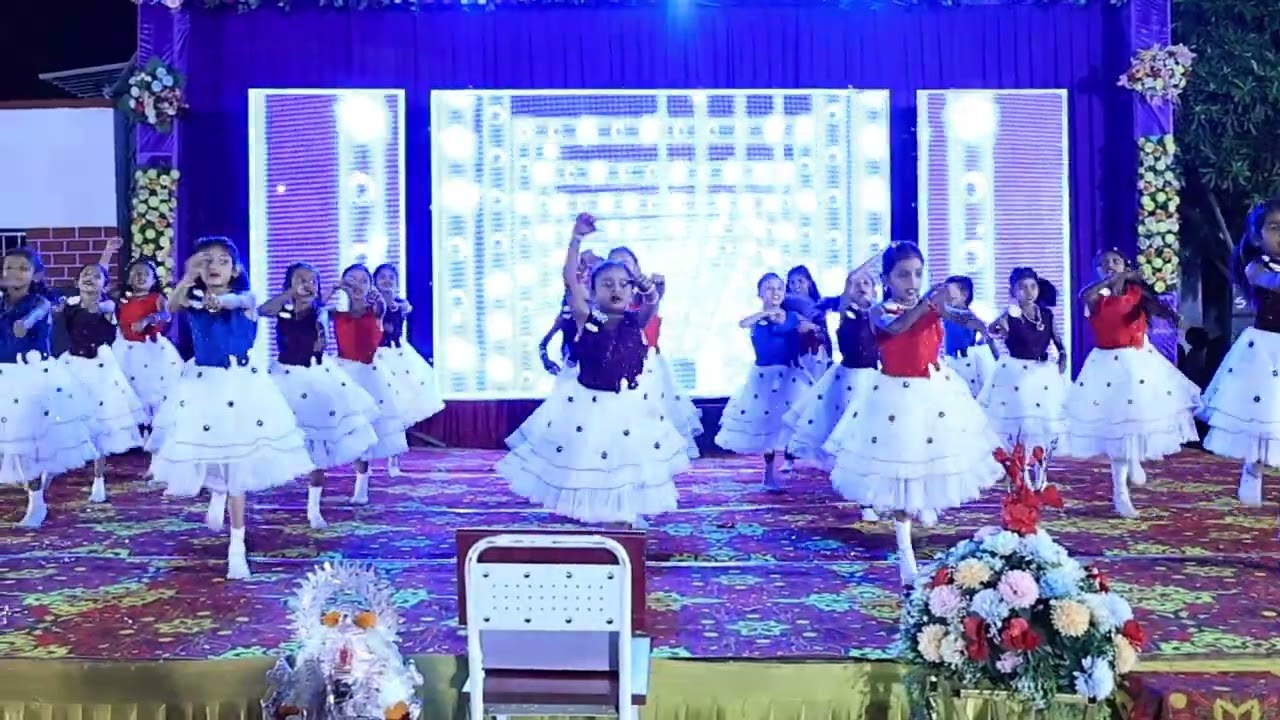 Annual function/ khalasi song performance by std.2 girls