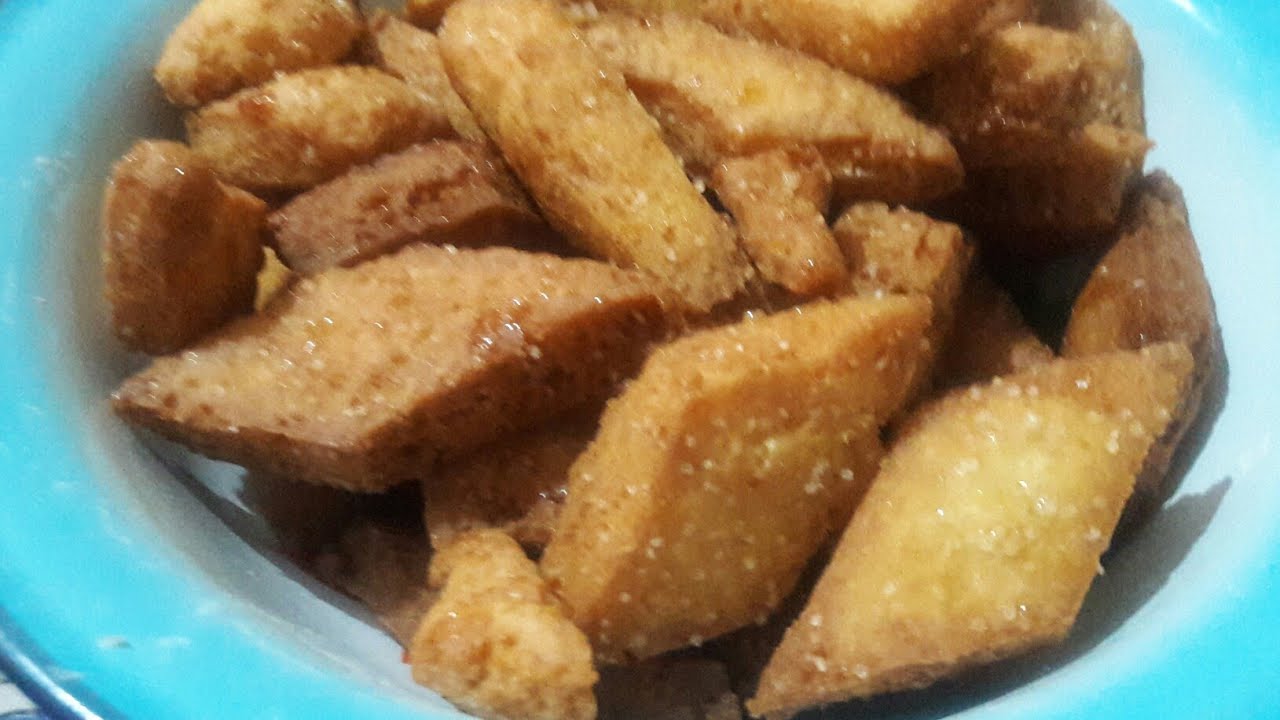 INSTANT 4 INGREDIENTS CRISPY KHAJOOR RECIPE || SWEET RECIPE || #CANDIDBERRY