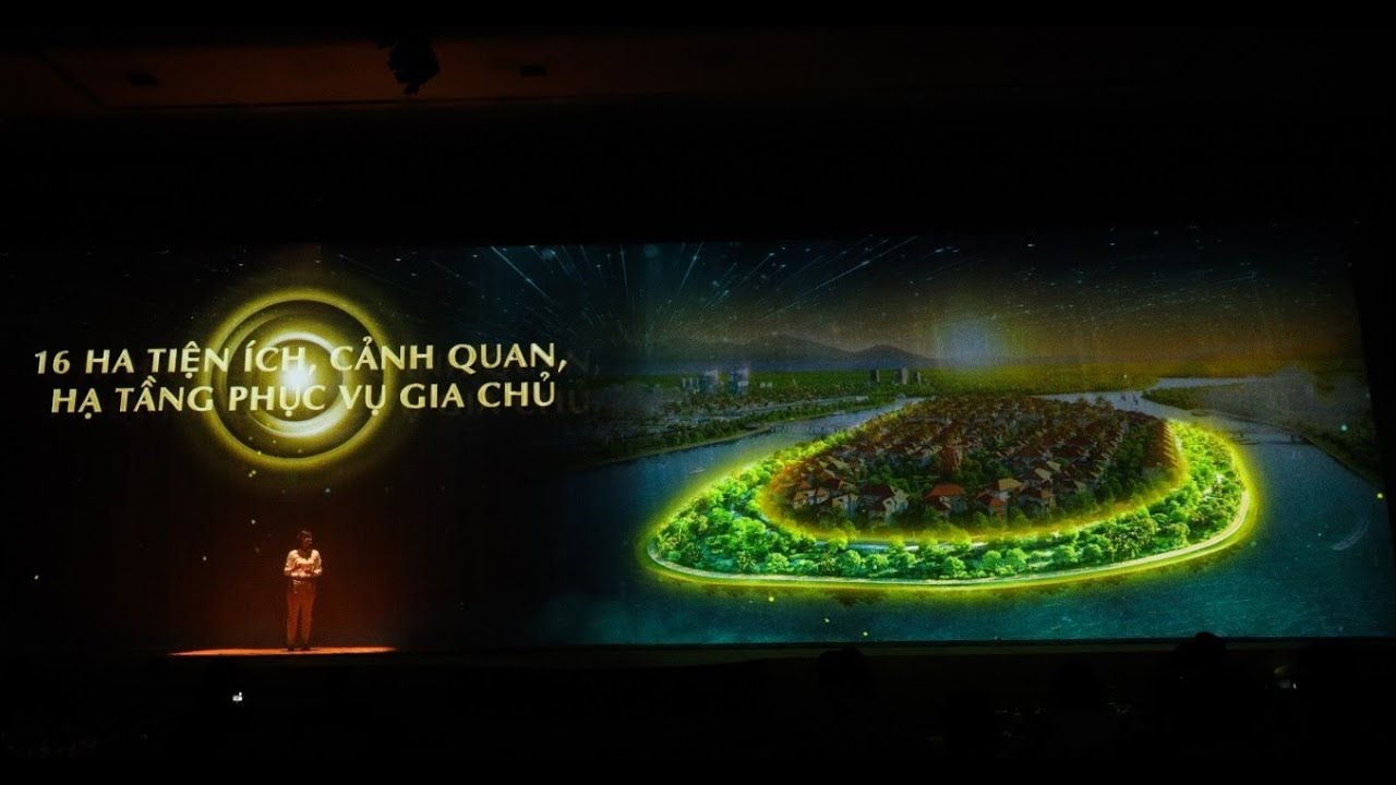 Ms Quyên (Sun Group) giới thiệu Sunneva Island Đà Nẵng bằng hologram