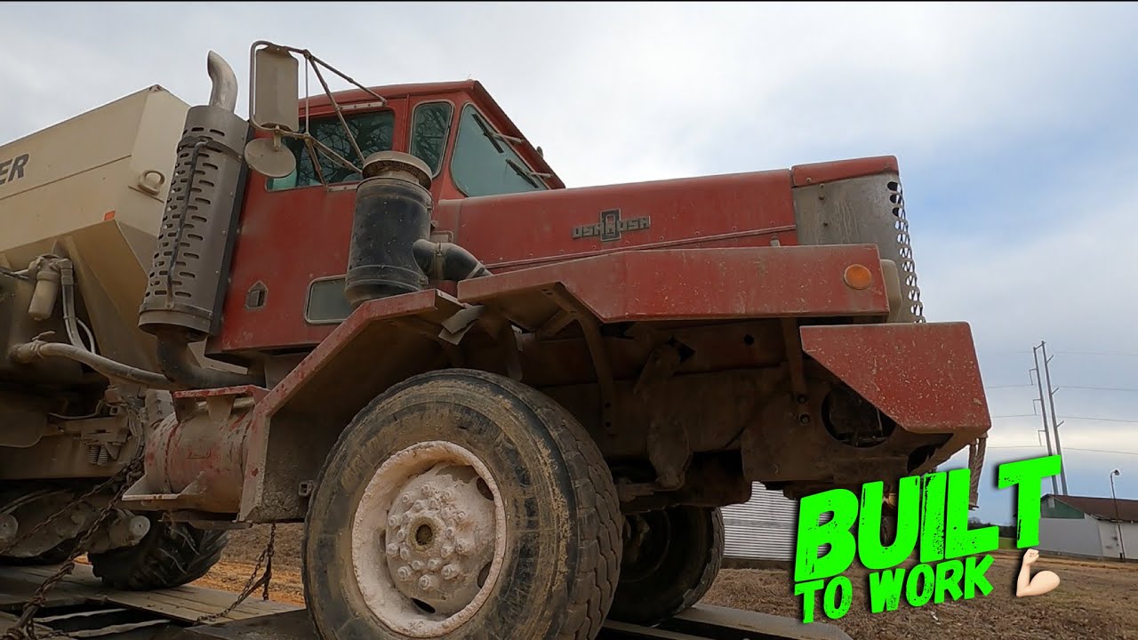 Old Oshkosh truck starting