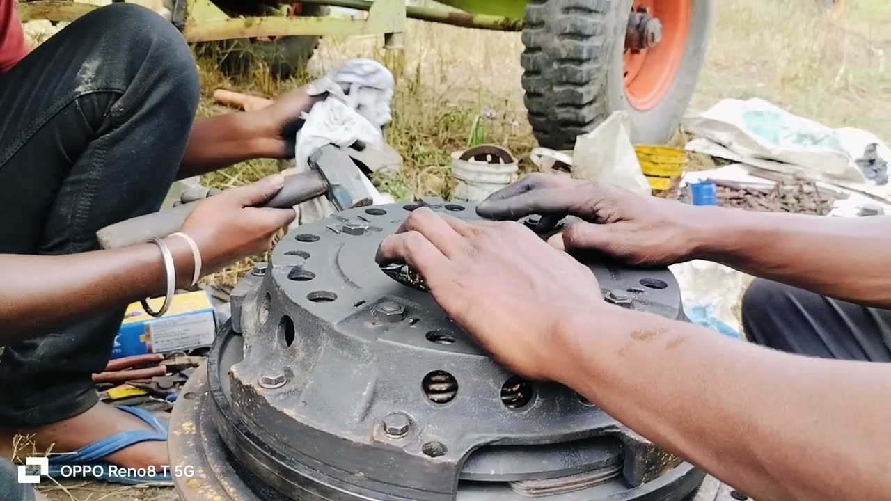 vishal 435 combine harvester repair # vishal combine clutch plate satting kysa karna ha # all combin