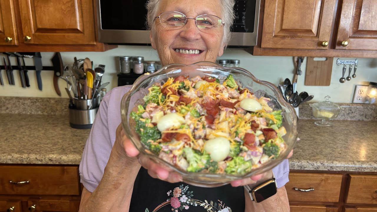 Ultimately Healthy Broccoli and Ham Salad